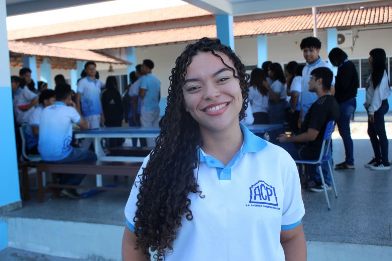 'Oportunidade para quem não consegue pagar um cursinho particular’, conta aluna do projeto Central do Enem, do Governo do Amapá