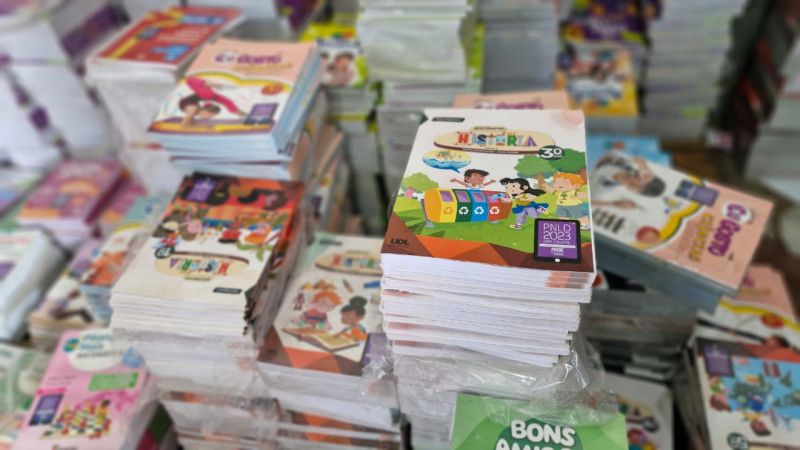 Governo do Amapá distribui mais de 280 mil livros didáticos para escolas públicas estaduais