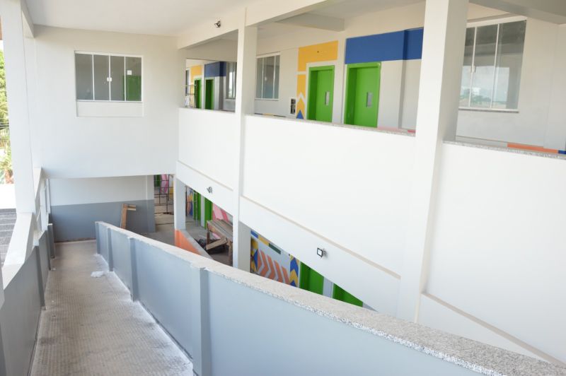 Governo do Amapá avança para fase de acabamentos da reconstrução da Escola Estadual Ruth Bezerra final, em Macapá