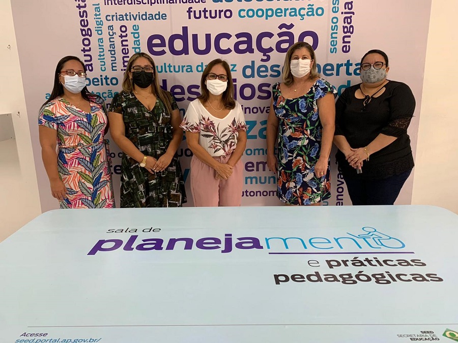 Governo inaugura espaços para inovar o processo de ensino-aprendizagem em escolas de Macapá