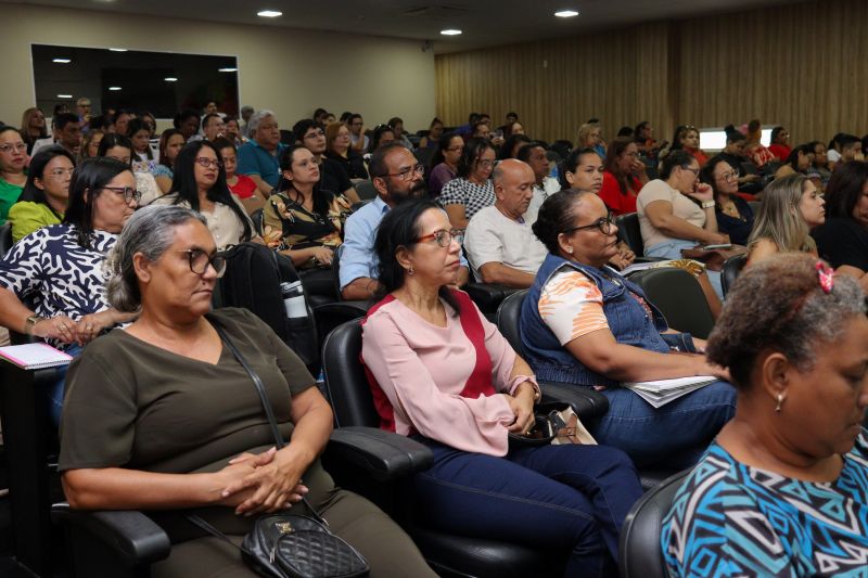 Em parceria com o Ministério da Educação, Governo do Amapá promove capacitação sobre programa Pé-de-Meia