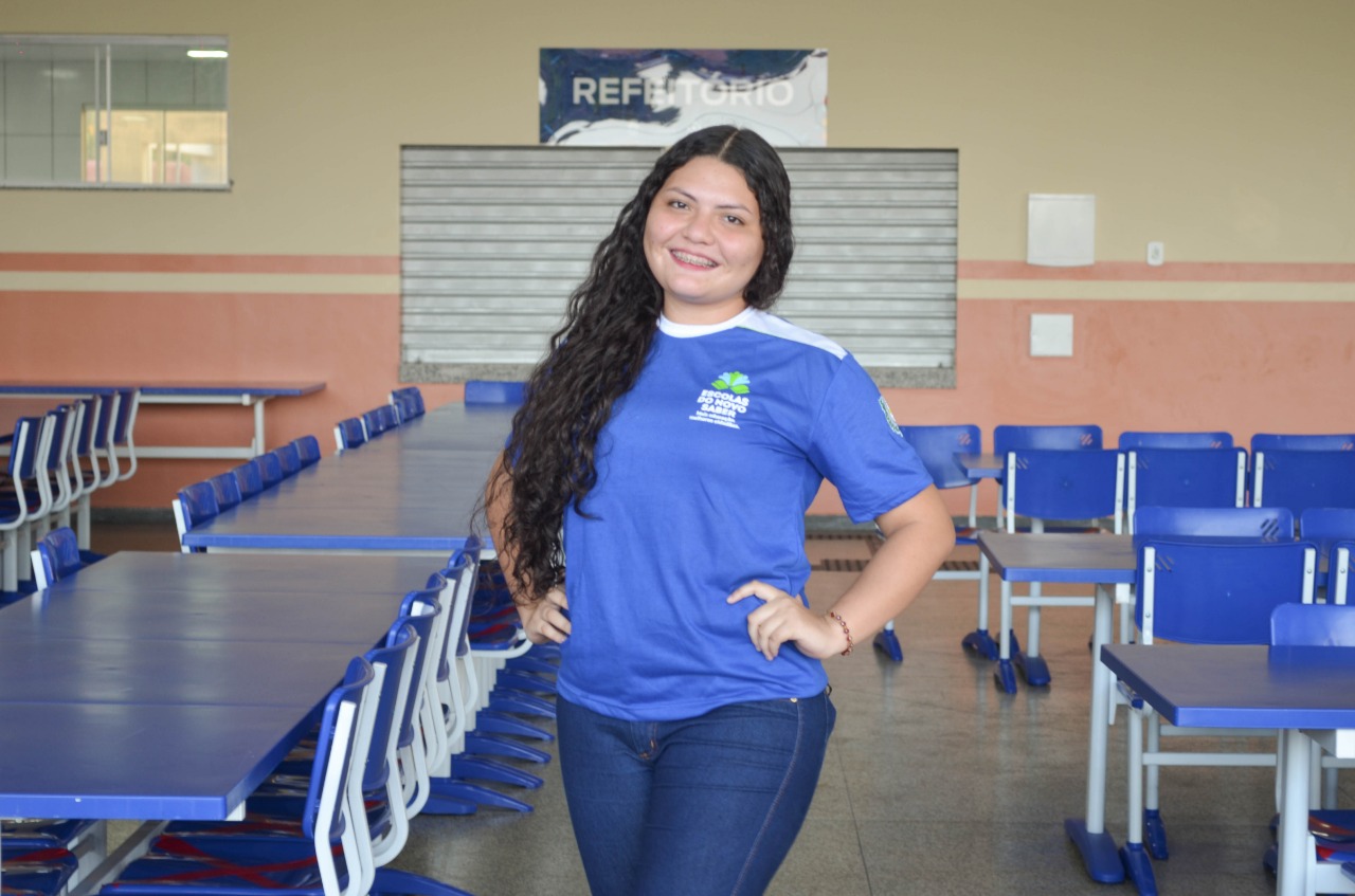 ‘Gratidão!', diz estudante na entrega de novo espaço da escola Elizabeth Esteves, em Santana