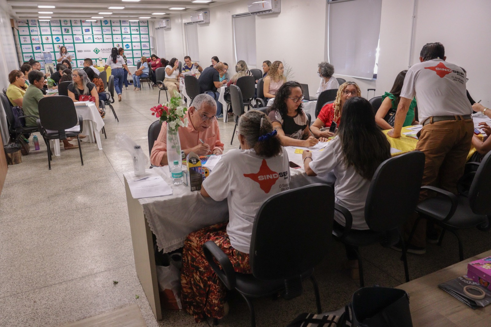 Governo do Amapá promove plantão pedagógico para gestores de escolas estaduais