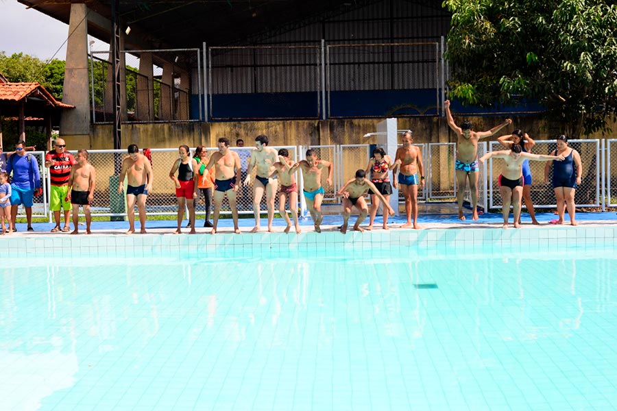 Após reforma e adaptações, piscina do Centro Raimundo Nonato é reinaugurada