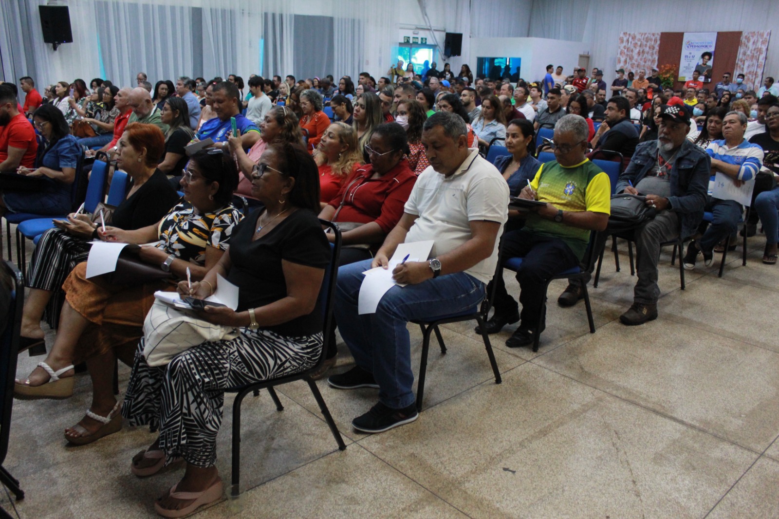 Governo do Amapá oferece curso de formação continuada para profissionais da educação
