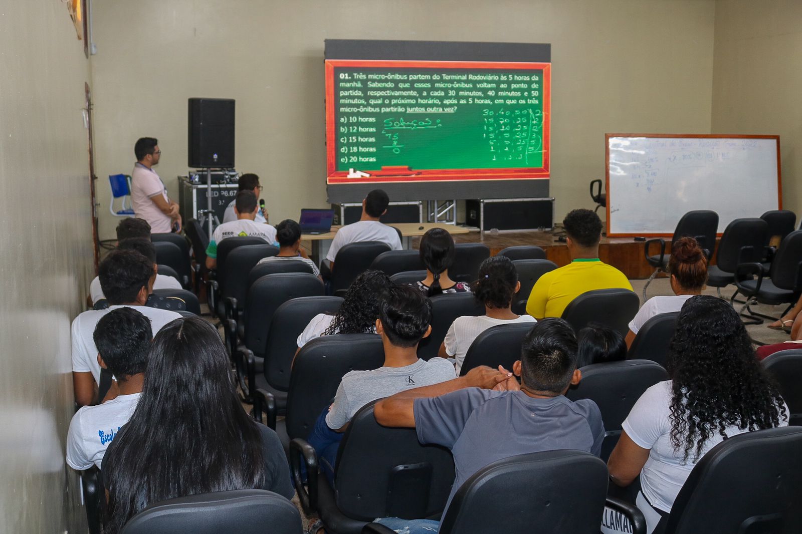 Aulão Show do Projeto Central do Enem reuniu estudantes em edição especial no município de Amapá