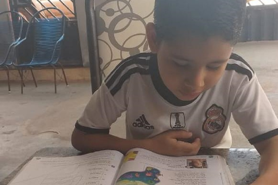 Escolas estaduais incentivam a leitura durante a pandemia através de vídeos