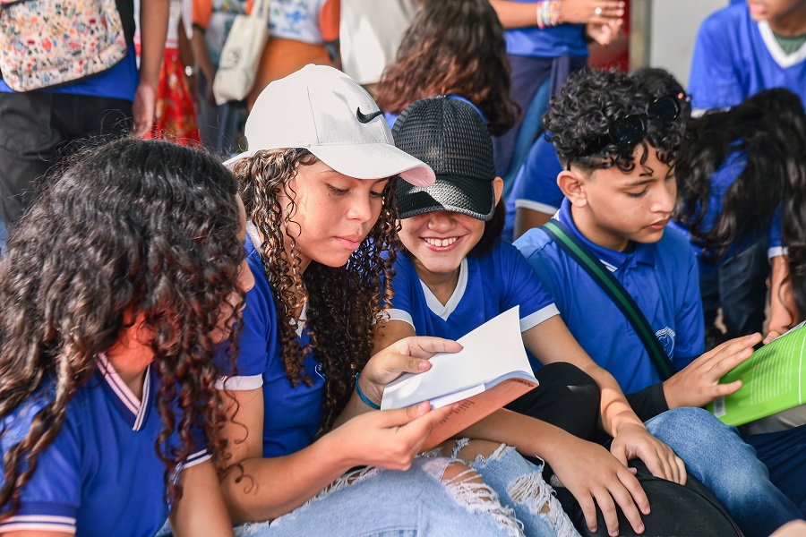 Três alunos de escolas públicas do Amapá são selecionados para etapa nacional do programa Jovem Senador