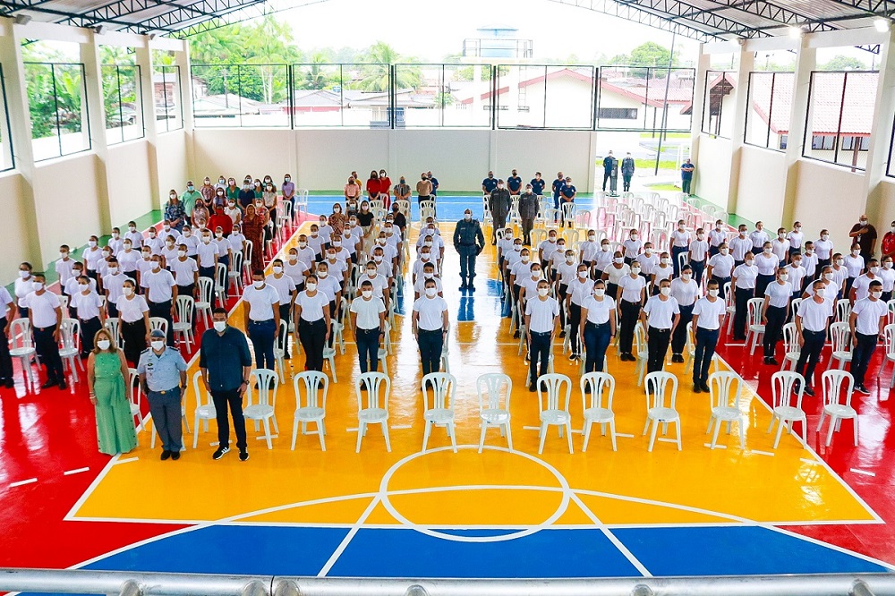 Governo do Amapá entrega nova Escola de Gestão Compartilhada Militar no Igarapé da Fortaleza