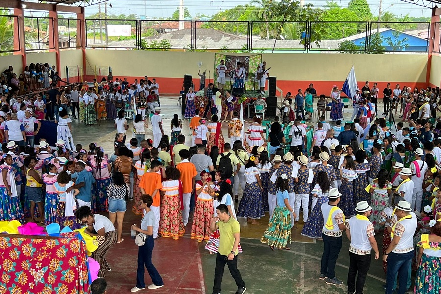 Com apoio do Governo do Estado, Festival Cantando Marabaixo reúne alunos de escolas públicas para celebrar a cultura do Amapá