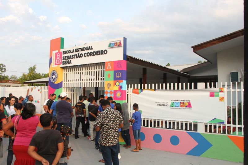 FOTOS: veja a nova Escola Estadual Sebastião Sena, reconstruída pelo Governo do Amapá na comunidade Corre-Água, em Macapá