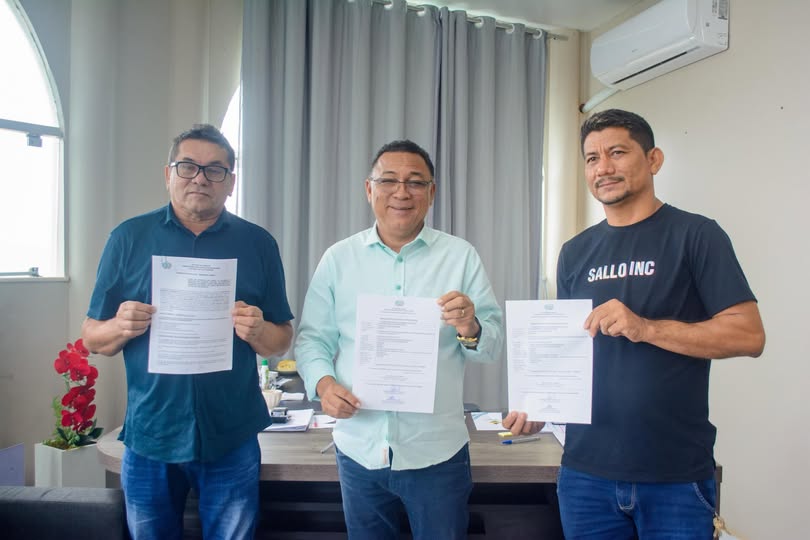 O prefeito anunciou a assinatura da Ordem de Serviço para a construção do Ginásio Poliesportivo Municipal