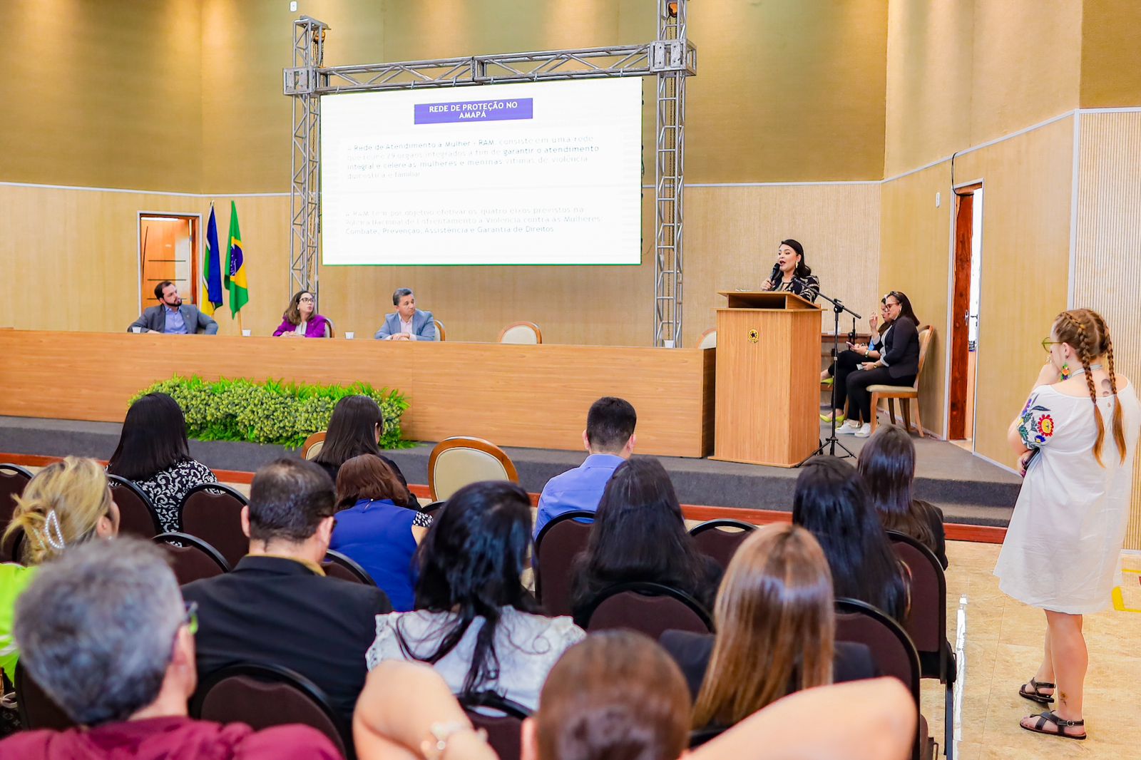 Secretaria das Mulheres debate o amparo aos órfãos do feminicídio durante o Pacto Estadual pela Primeira Infância
