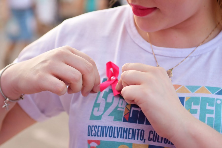 Governo do Estado lança 'Outubro Rosa' de prevenção ao câncer de mama na 52ª Expofeira do Amapá