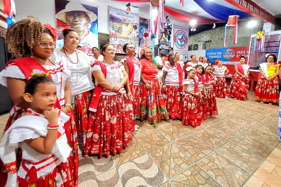 Receptivo do Governo do Amapá apresenta o marabaixo para especialistas de multinacionais