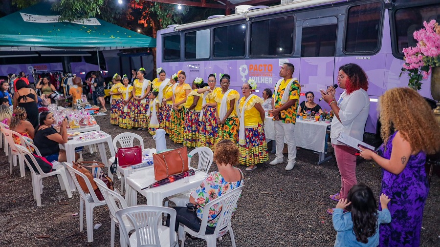 Empreendedorismo feminino, serviços de cidadania e atrações artísticas marcam o ‘Sarau Delas’