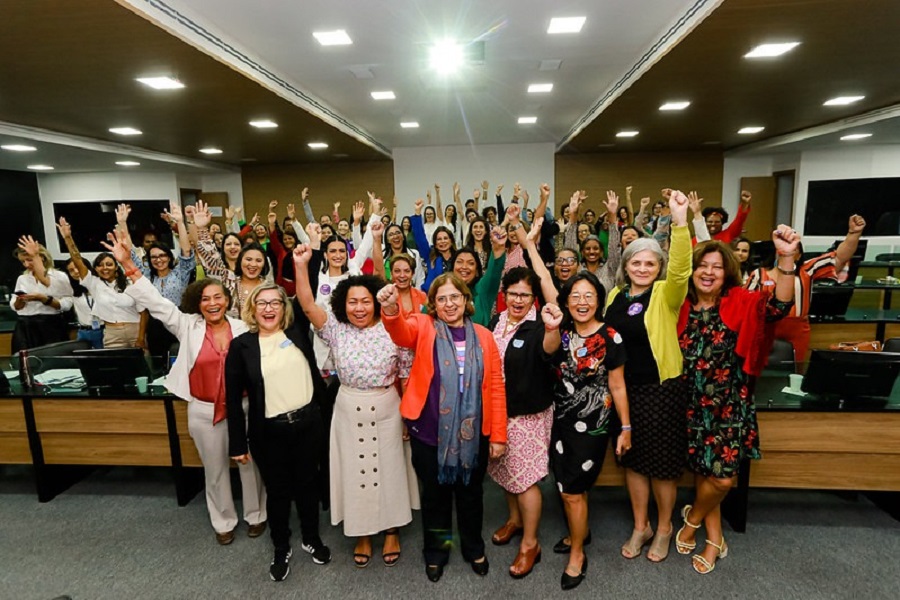 Amapá participa do fórum nacional e debate os desafios da mulher ribeirinha e de fronteira