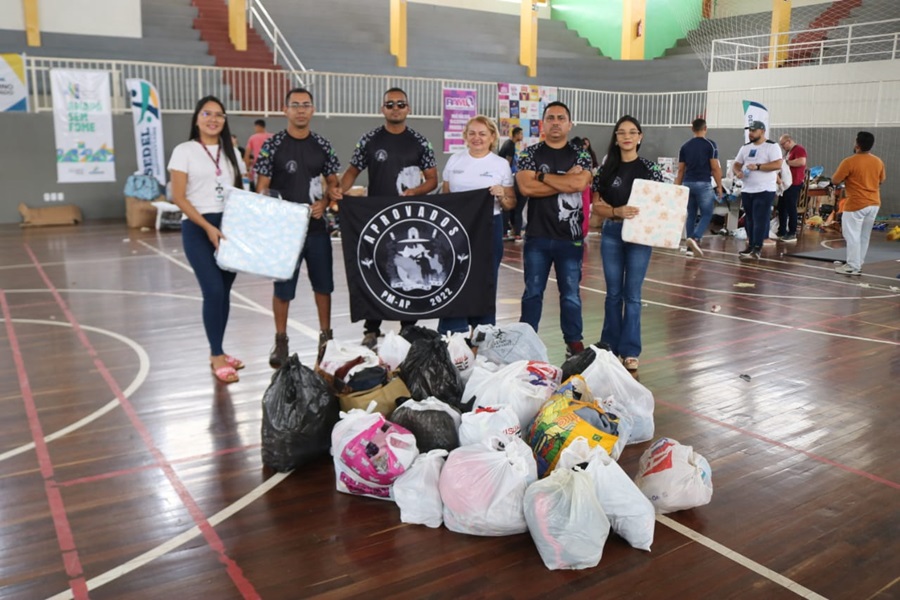 Em corrente solidária grupos se unem à campanha de doação do Governo do Amapá para família atingidas pelas chuvas, em Macapá