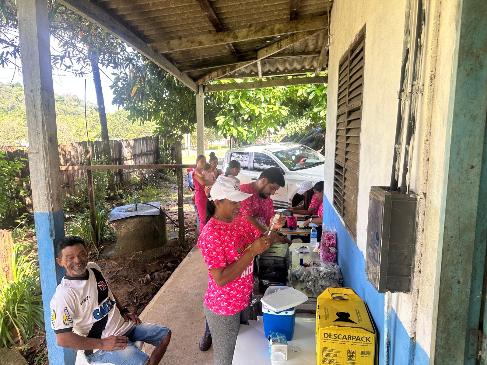 VACINAÇÃO CONTRA A POLIOMIELITE E MULTIVACINAÇÃO