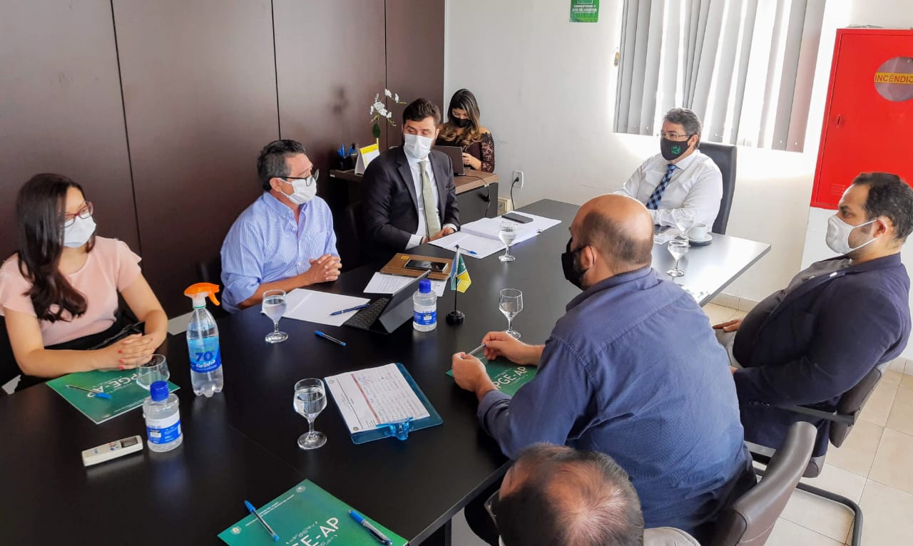 PGE reúne com empresa do ramo de minério