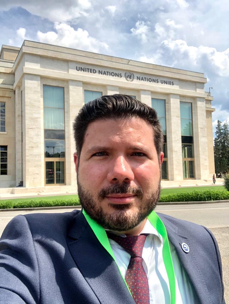 15 de outubro é dia do Dr. Evandro Garcez  trocar de idade