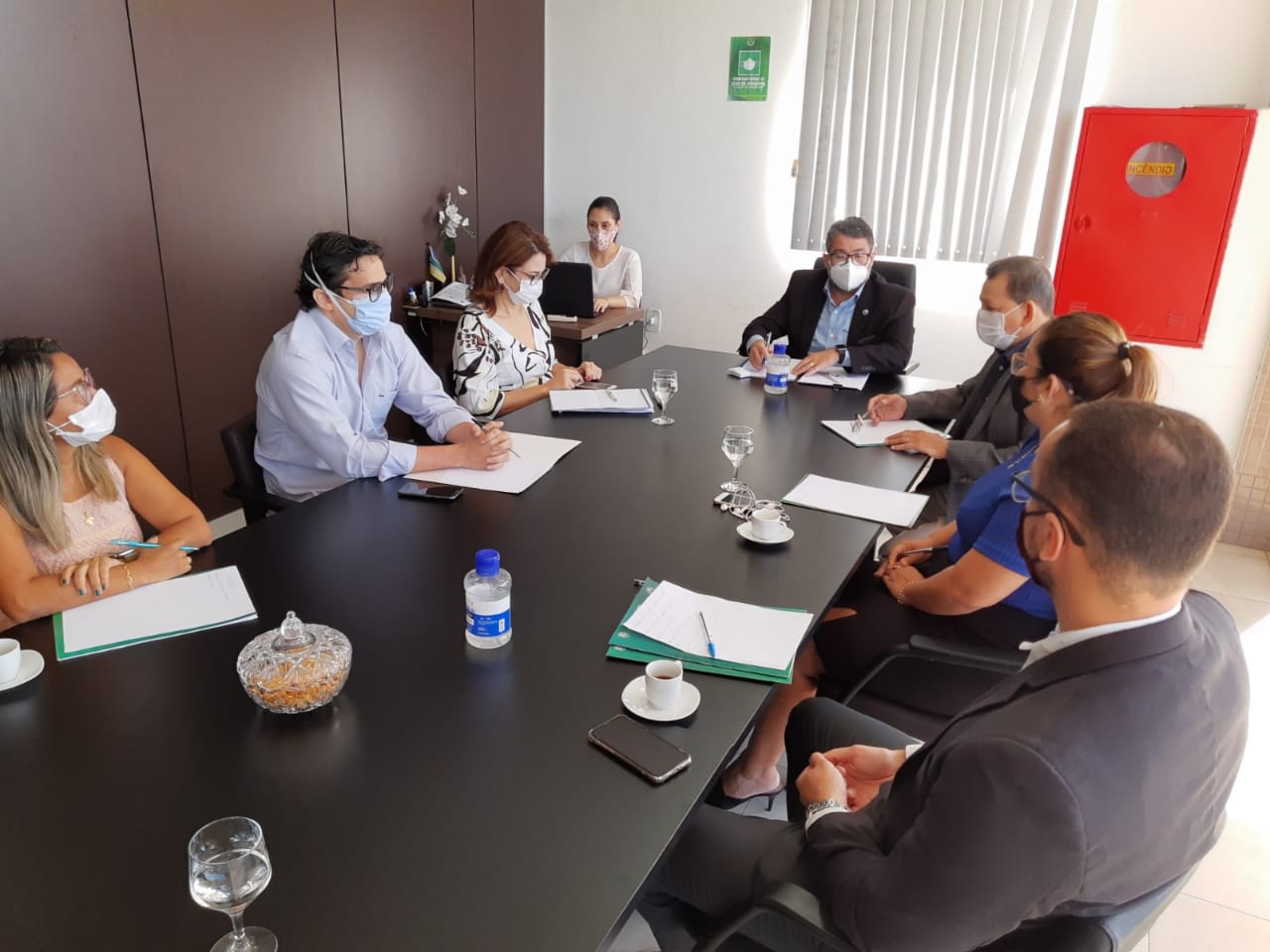 PGE discute em reunião sobre os meios de reestruturação do TFD 