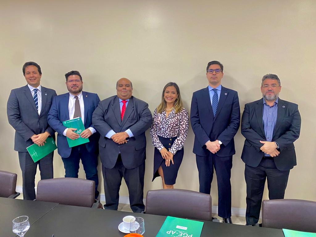 Conselho Superior da PGE empossa novos membros em sessão ordinária do Consup