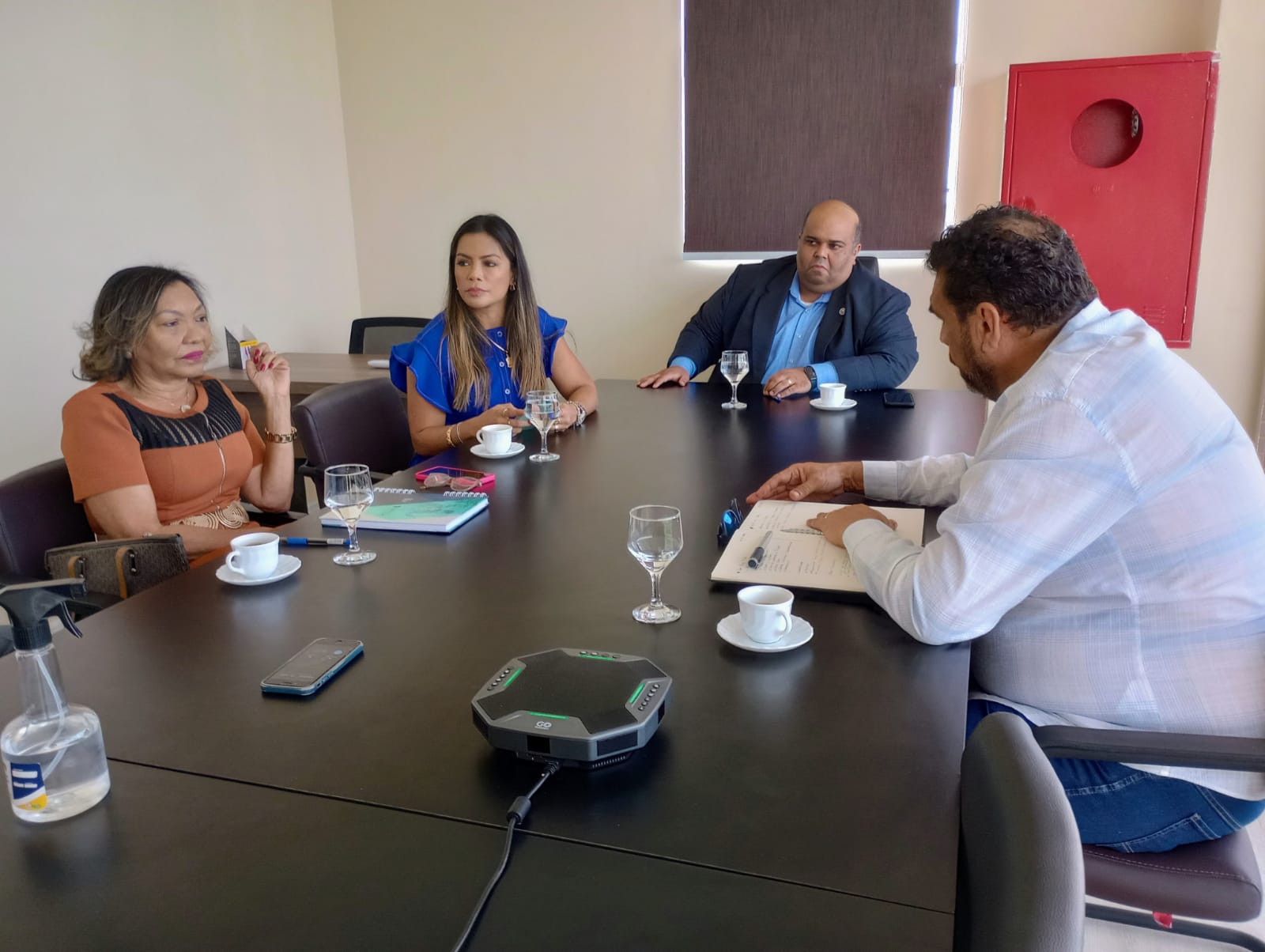 PGE, SEINF e SEPLAN se reúnem para discutir o planejamento orçamentário de obras do Estado do Amapá.