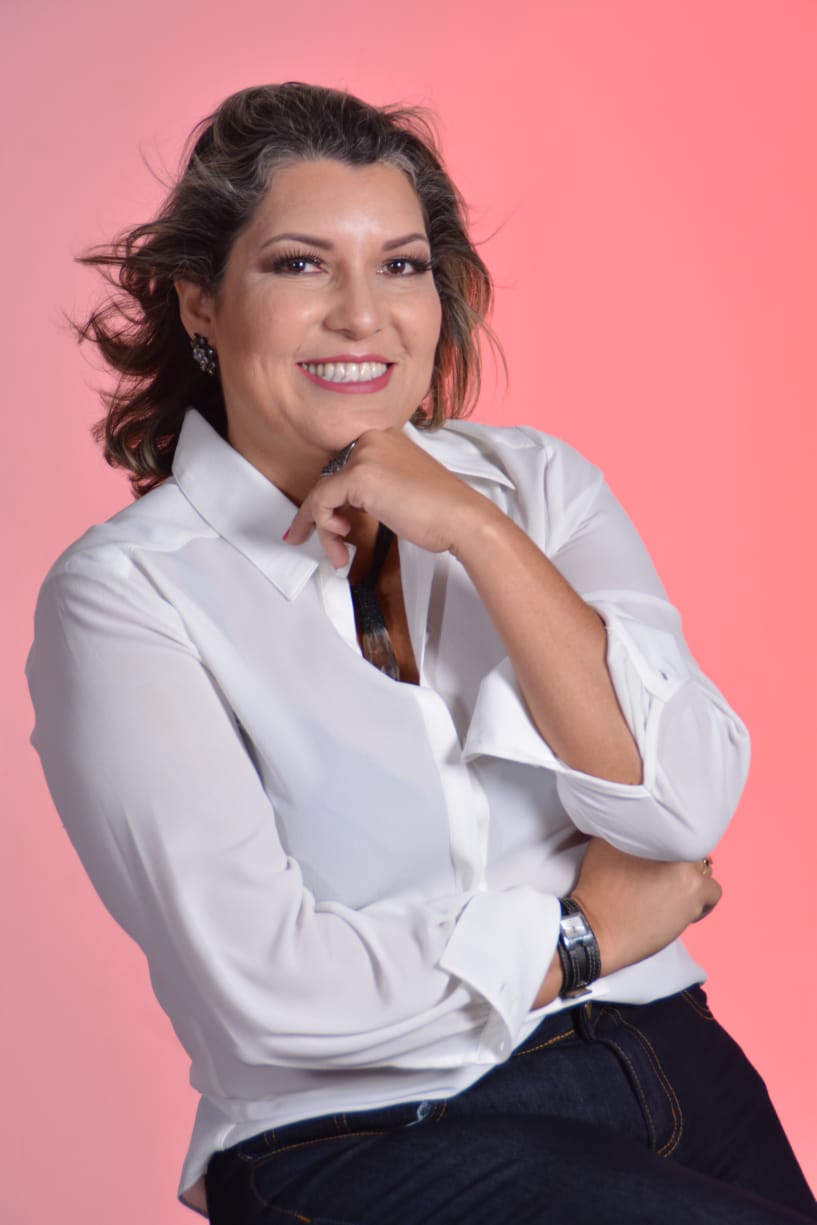 Superação e conquistas marcam a trajetória da Dra. Luciana Melo em mais um ano de vida