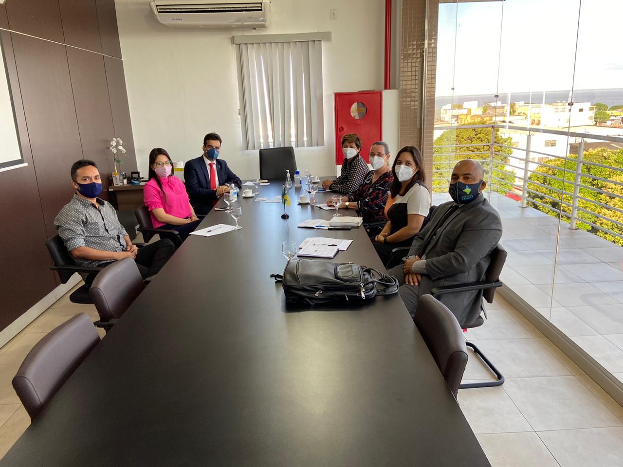 PGE e Agência Amapá alinham medidas para segurança jurídica