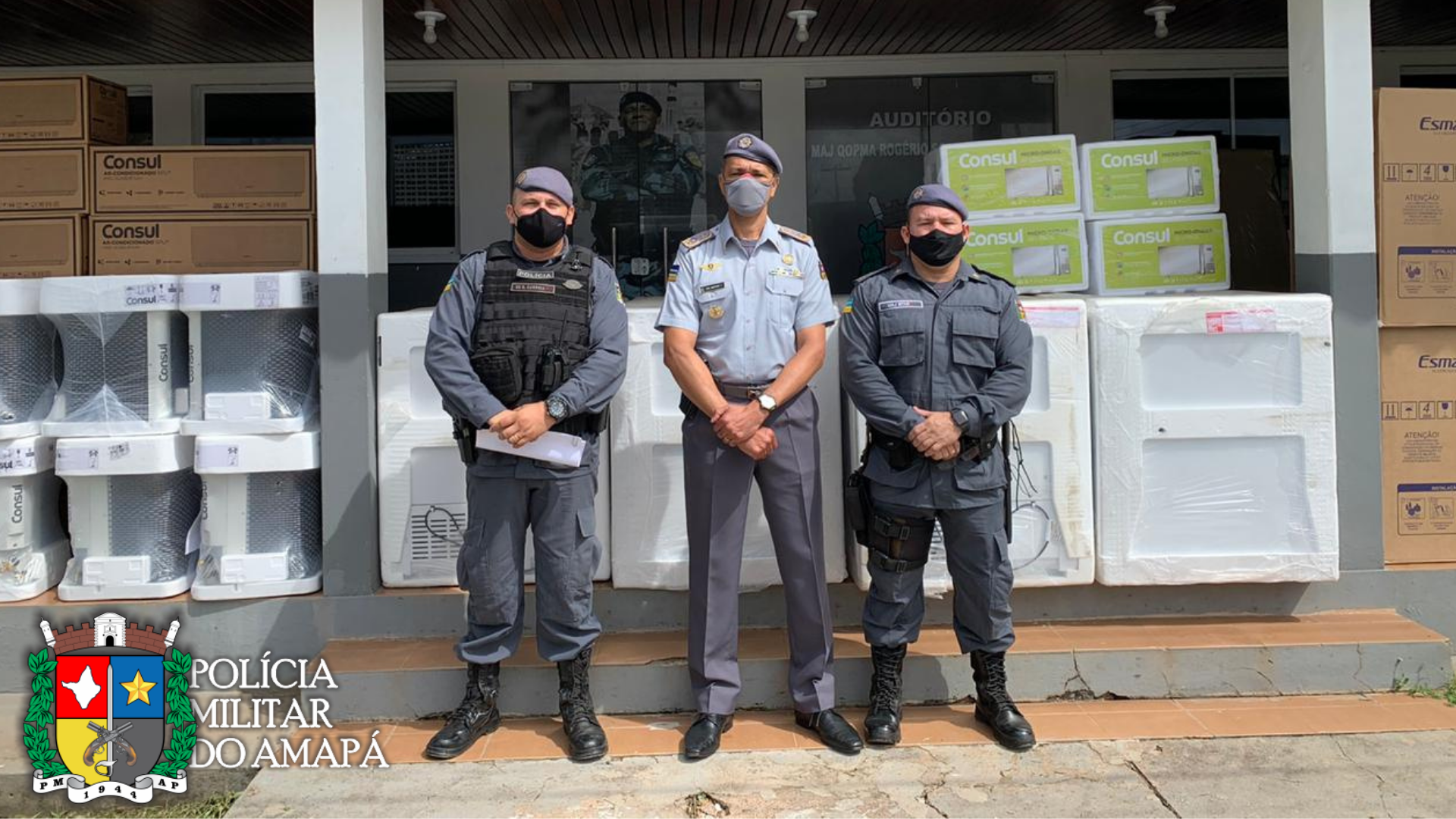 Comando-Geral da PM-AP entrega materiais para o 12º Batalhão