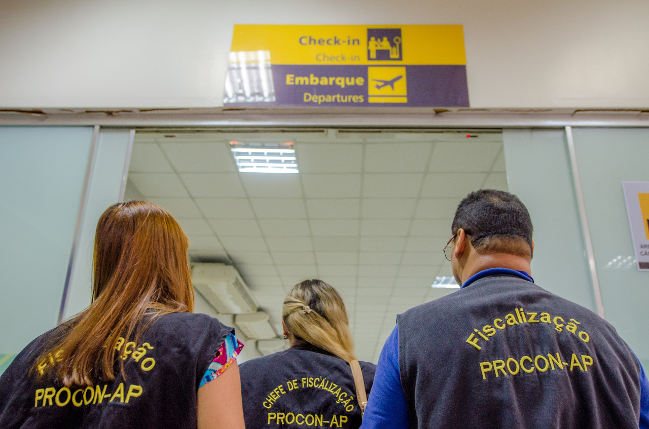Operação Carga Legal fiscaliza balanças no Aeroporto Internacional de Macapá