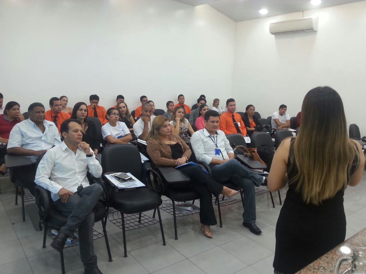 Procon capacita supervisores de supermercados para evitar conflitos com o consumidor
