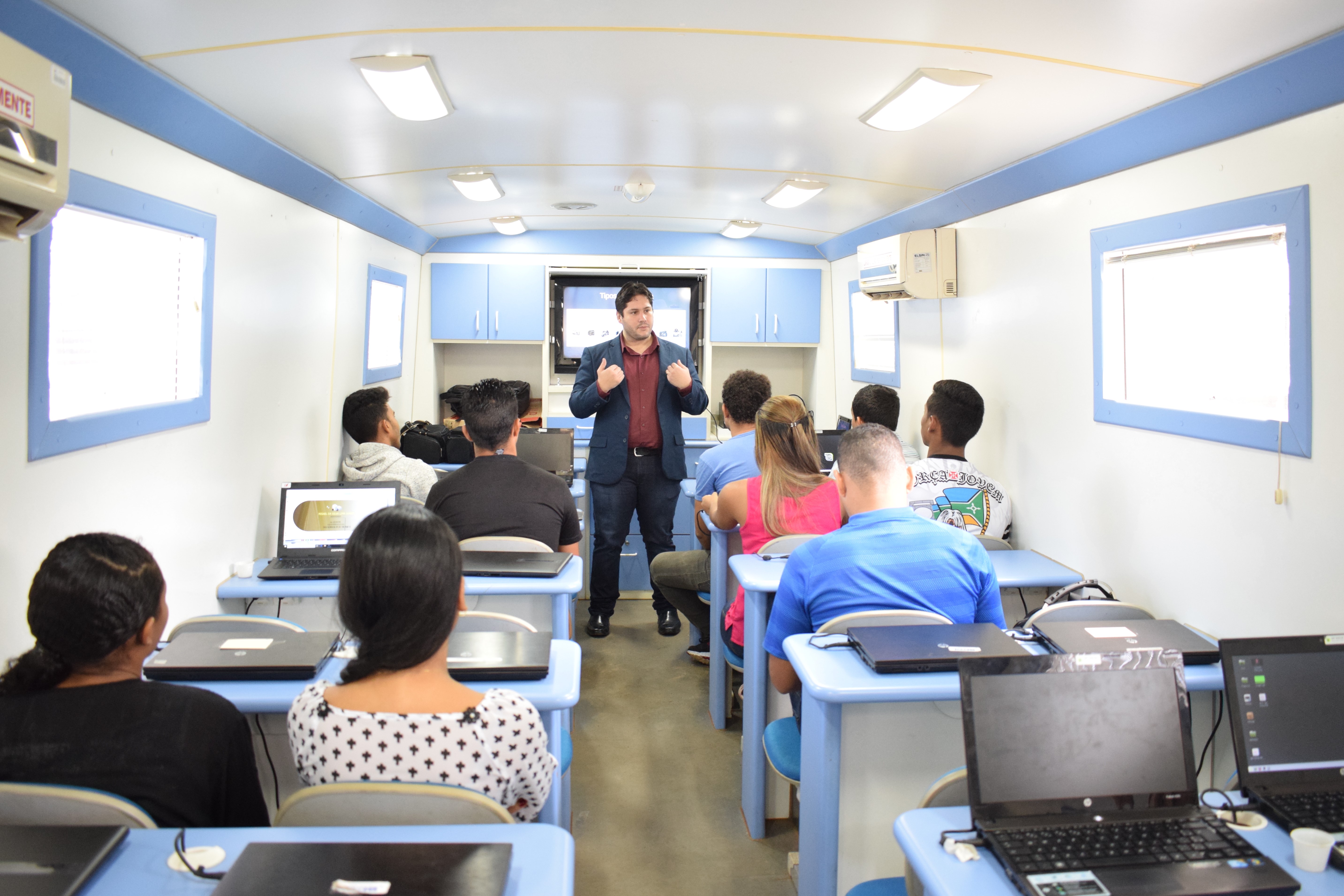 Governo do Amapá leva cursos de audiovisual de forma itinerante para Mazagão