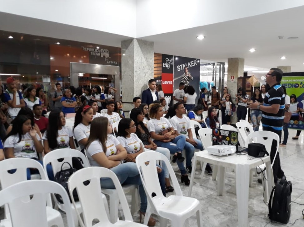 Prodap promove Workshop de Fotografia em evento dos alunos do Mediotec e Cândido Portinari
