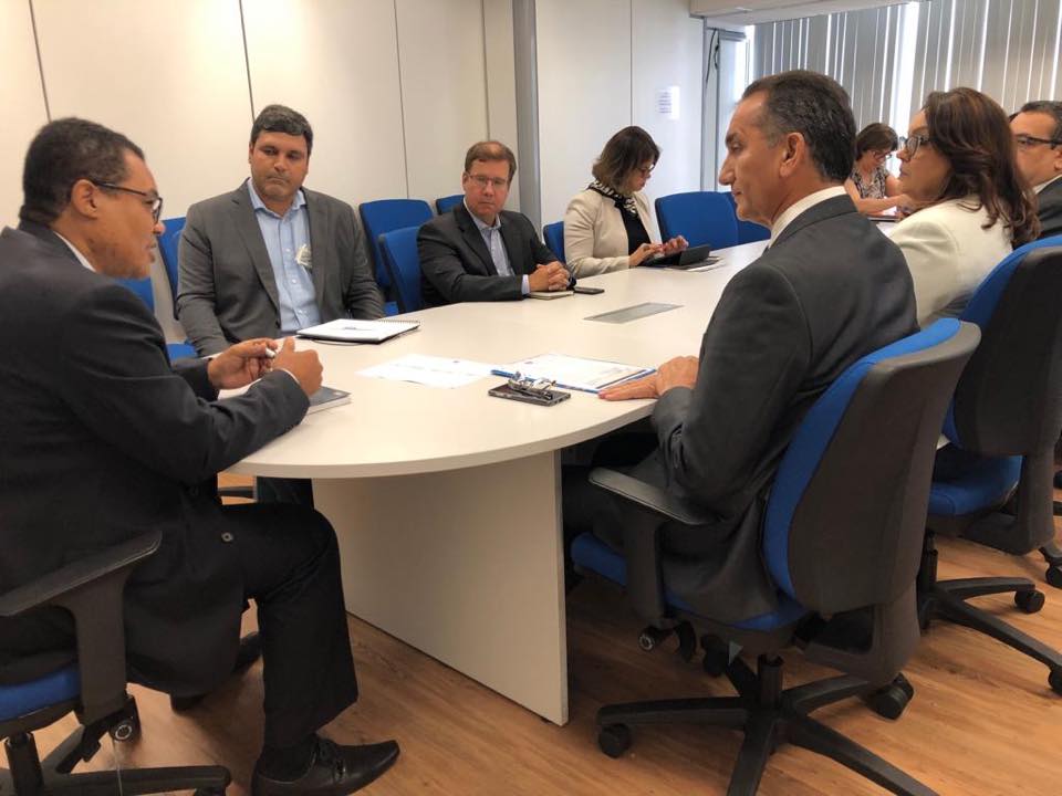 O Governador Waldez Góes esteve em importante agenda com o Secretário Substituto da Secretaria de coordenação e Governança do Patrimônio da União SCGPU, Dr. Mauro Santana Filho.