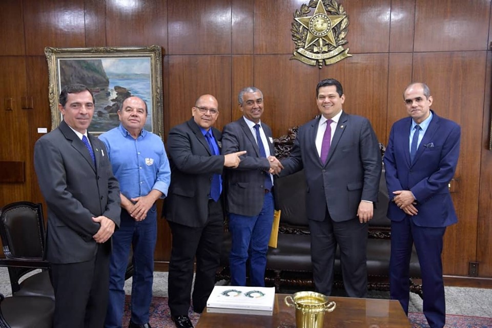 A SEAB Acompanhou através da equipe de articulação o presidente da Federação Nacional dos Motociclistas Profissionais-FENAMOTO.