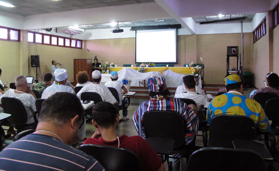 Seminário debate intolerância religiosa, segurança pública e acesso à saúde para a população negra