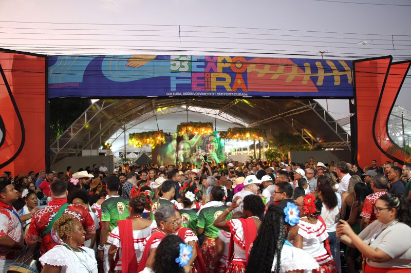 FOTOS: abertura da 53ª Expofeira do Amapá movimenta economia e leva diversão ao público