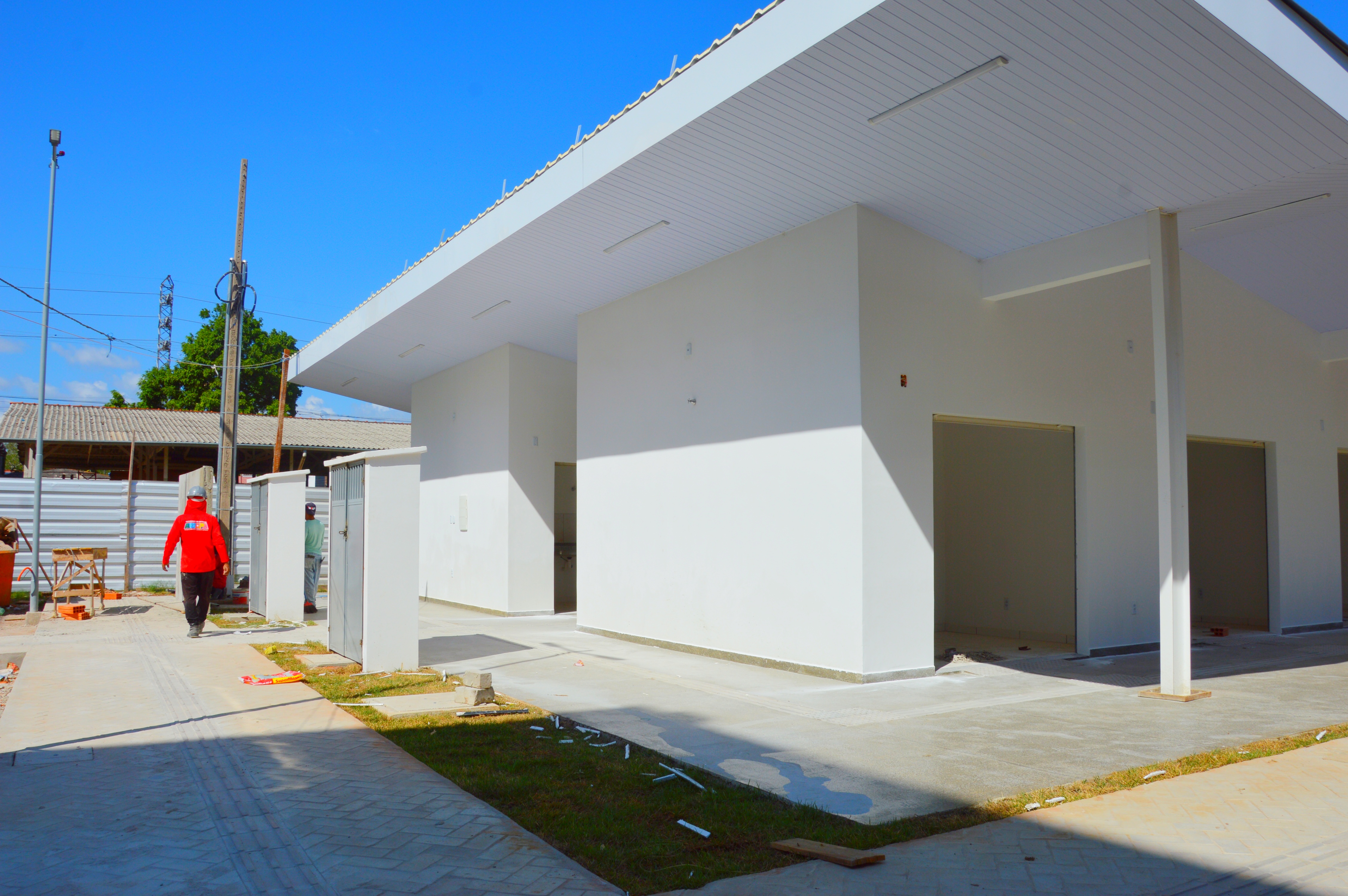 Entre obras e oportunidades, Governo do Amapá avança na construção do mercado no Residencial Jardim Açucena em Macapá
