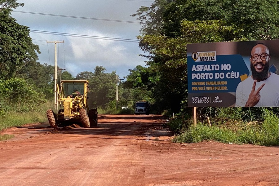 Governo do Amapá segue com obras de pavimentação asfáltica do ramal Porto do Céu, em Macapá