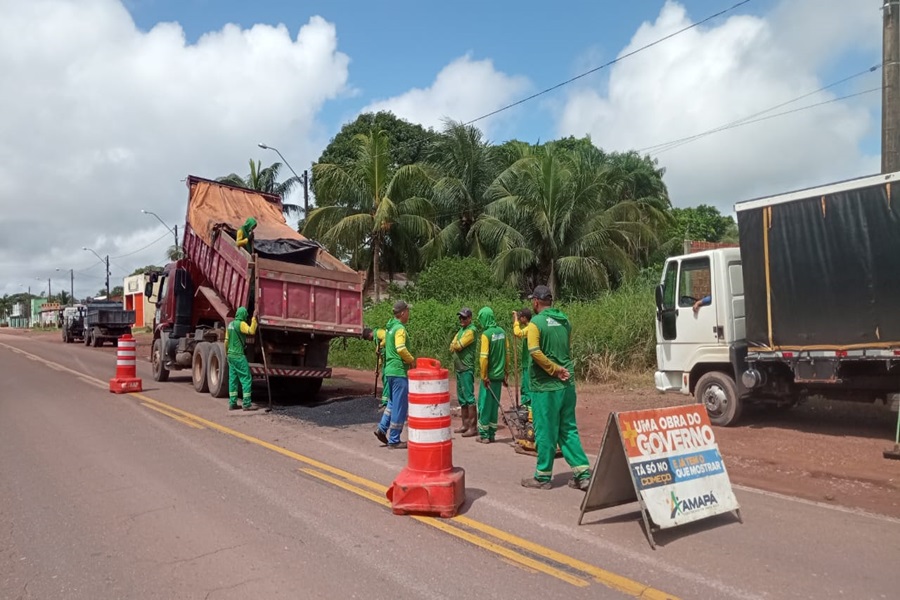 Governo do Amapá realiza serviços de manutenção asfáltica na Rodovia AP-440, em Macapá