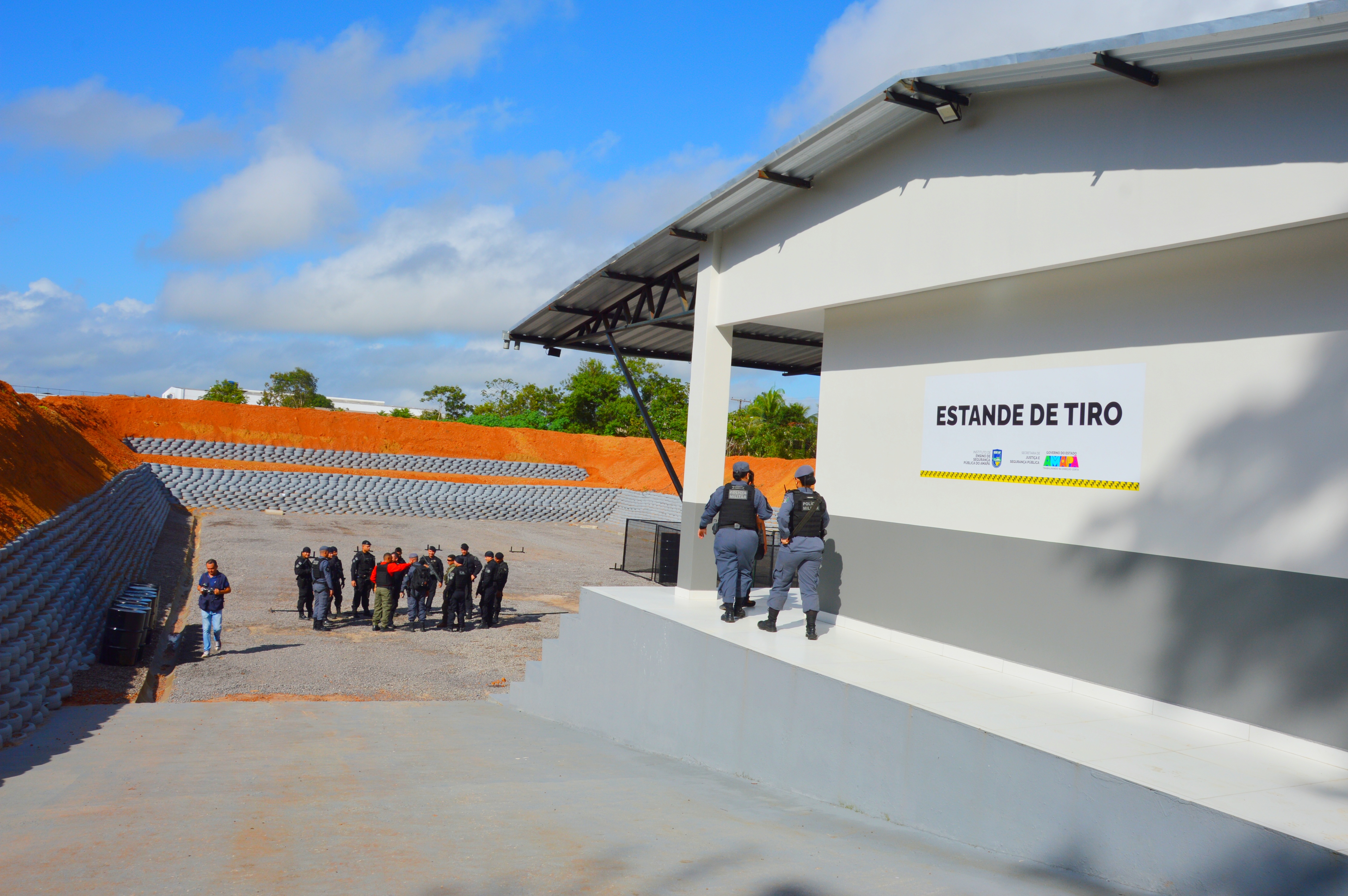 ‘Formação continuada com um padrão de qualidade para a Segurança Pública’ afirma governador Clécio ao entregar ampliação do IESP, em Macapá