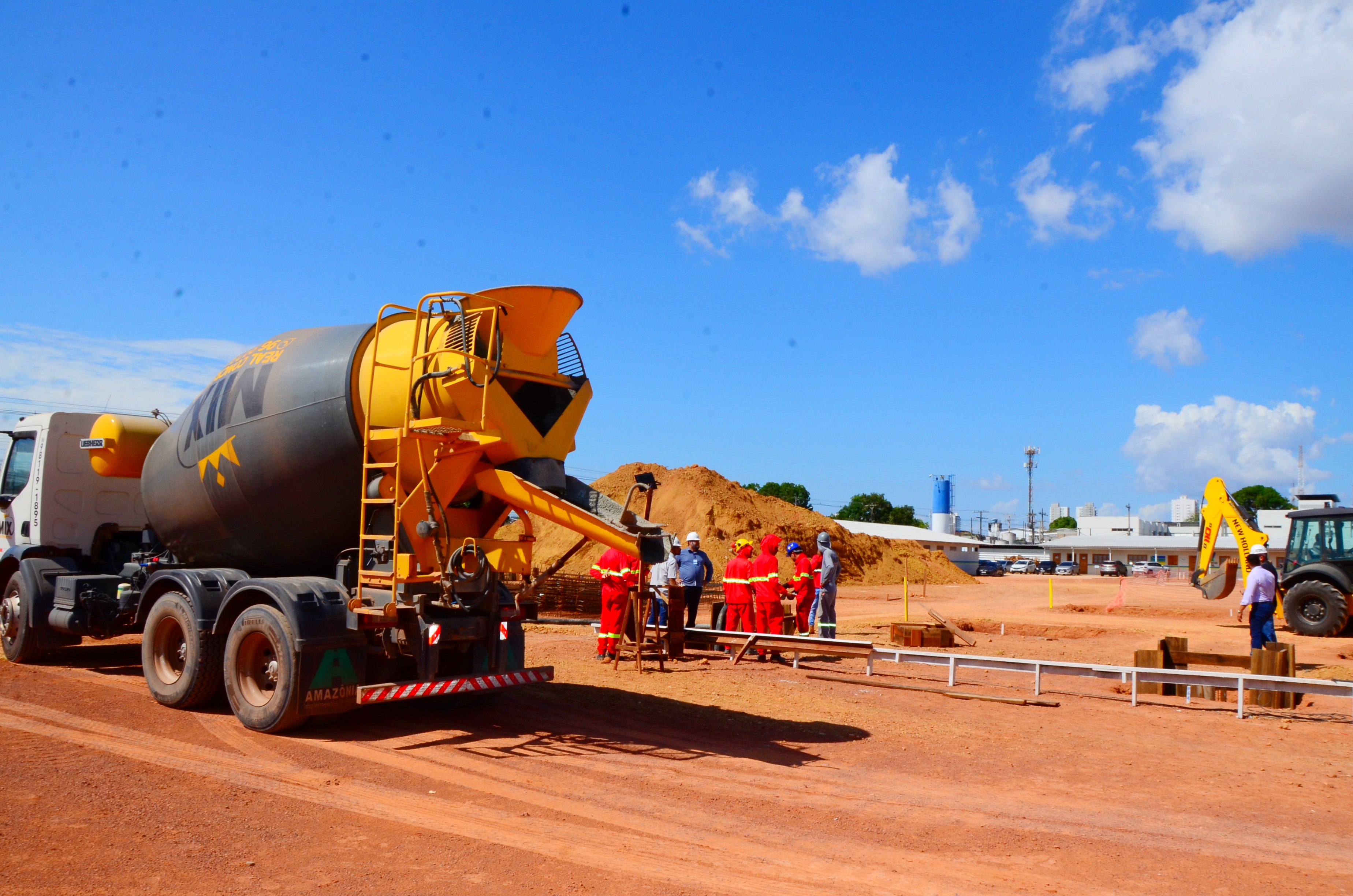 Amapá em obra: Governo do Amapá inicia fase de concretagem das primeiras fundações do novo Hospital de Emergências, em Macapá
