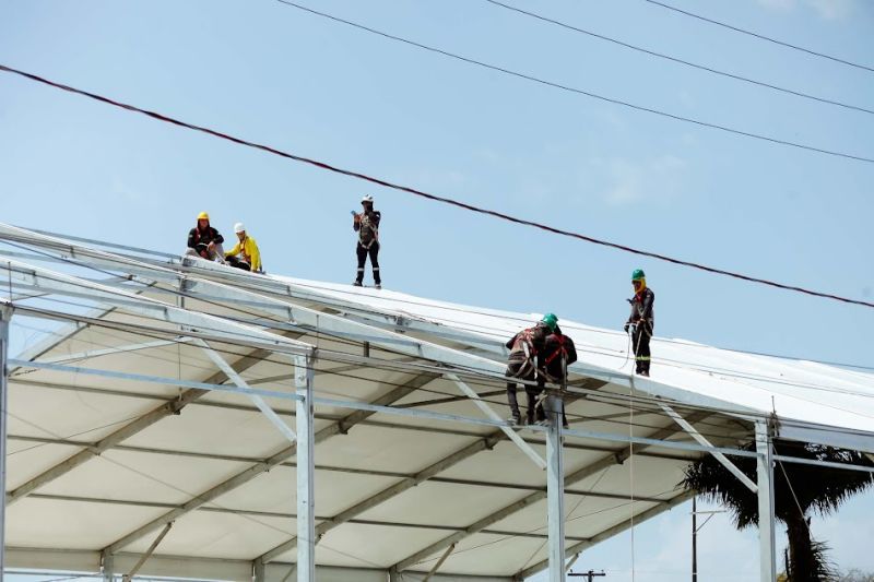 Governo do Amapá reforça orientações sobre segurança no trabalho durante revitalização do Parque de Exposições da Fazendinha