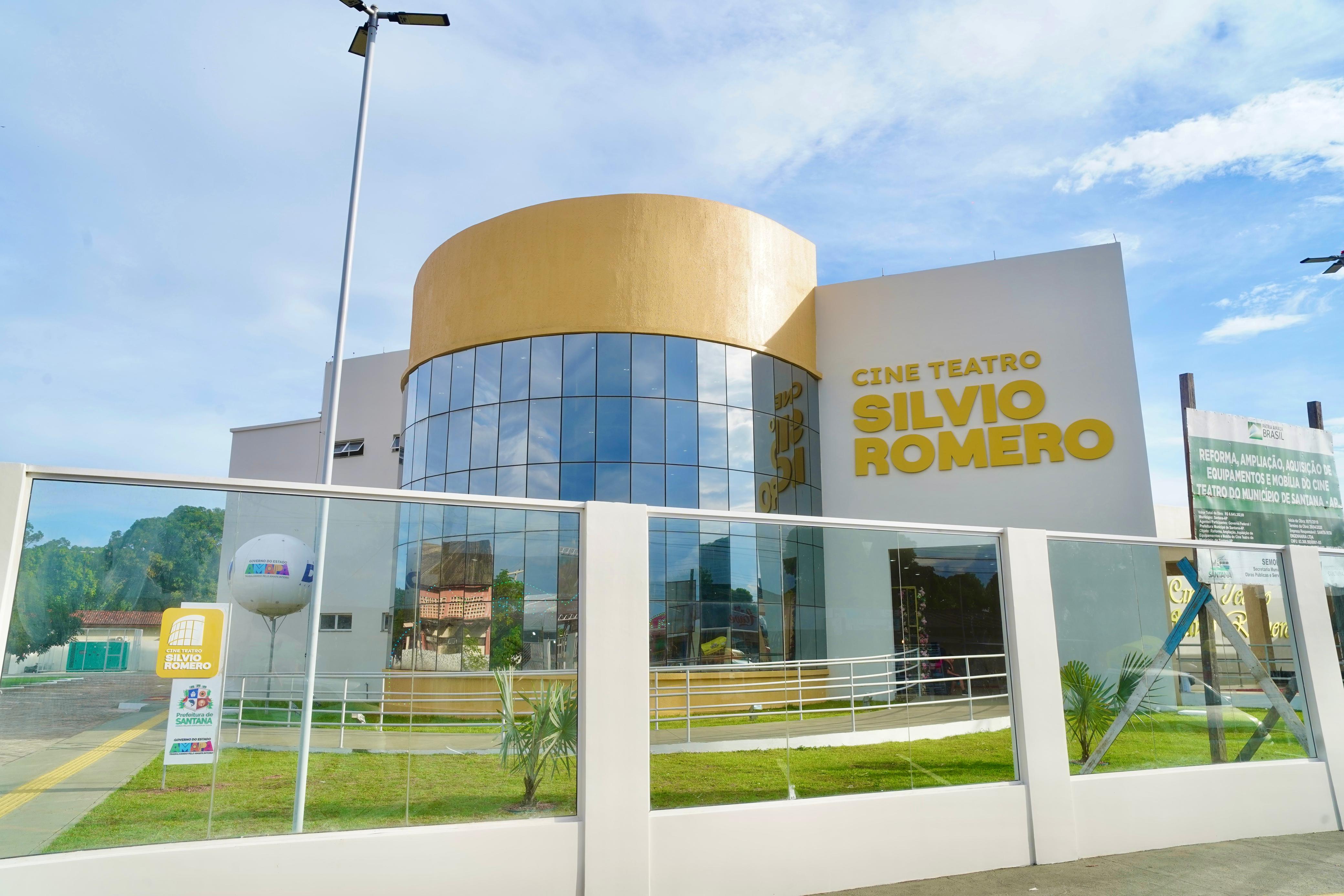 'A cultura de Santana é potente e precisava dessa casa’, celebra governador Clécio Luís na inauguração do 1º Cine Teatro Municipal do Amapá