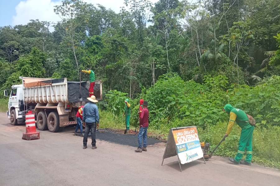 Governo do Amapá intensifica serviços de manutenção asfáltica na Rodovia AP-070, em Macapá