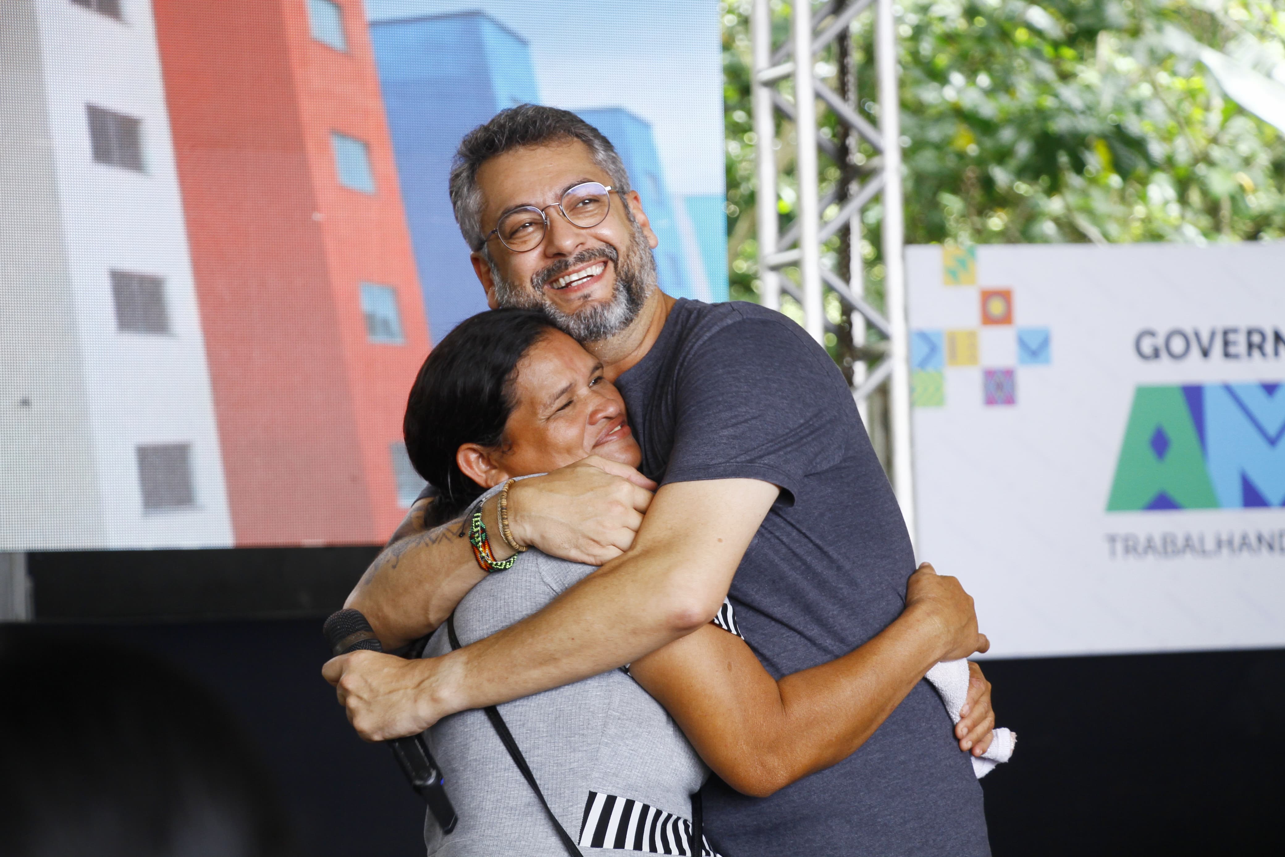 Governador Clécio Luís reúne com as 512 famílias que vão morar no novo Residencial Vila dos Oliveiras, em Macapá