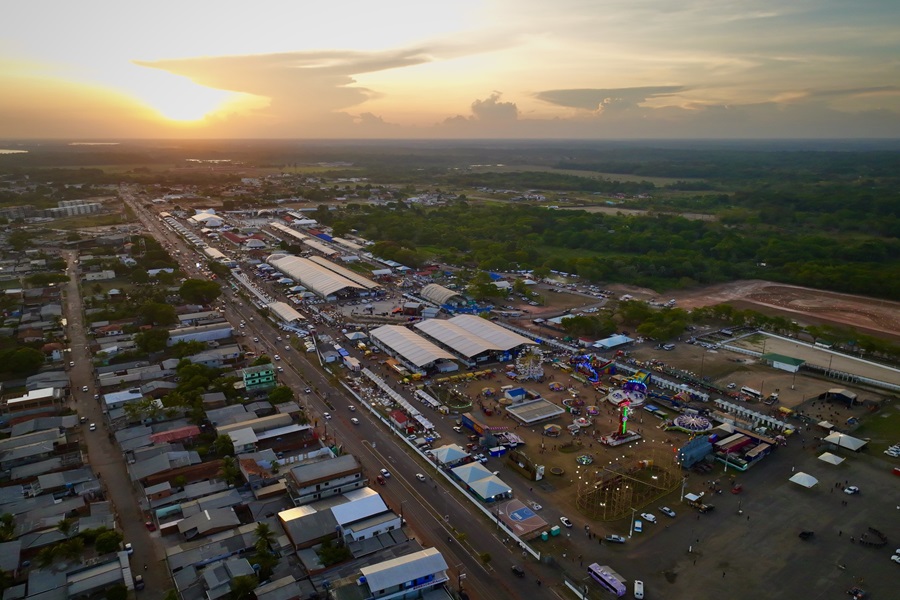 Governo do Estado garante uso do espaço do Parque de Exposições da Fazendinha, em Macapá