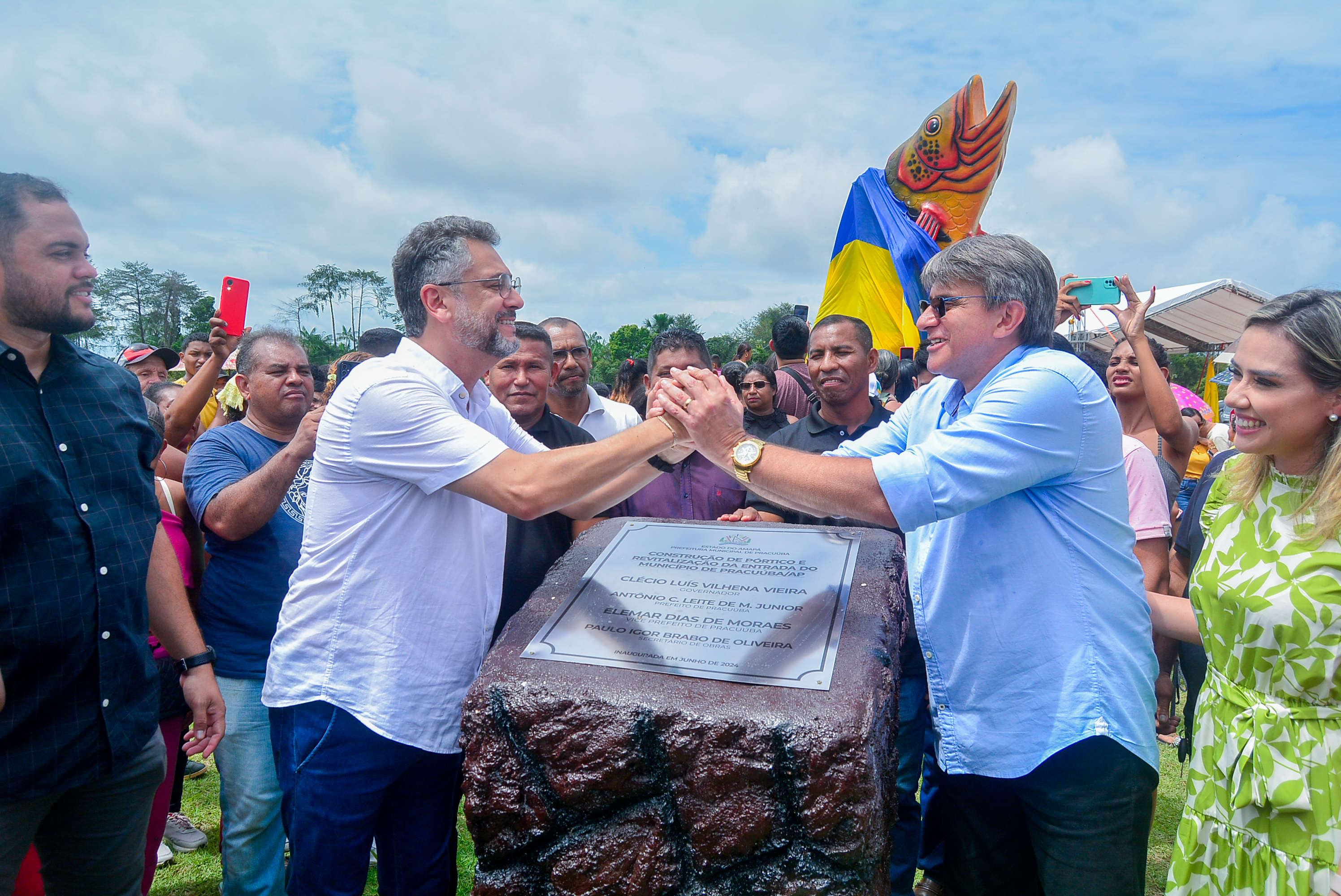 Em Pracuúba, governador Clécio Luís faz entregas na saúde e turismo e anuncia avanços para o município